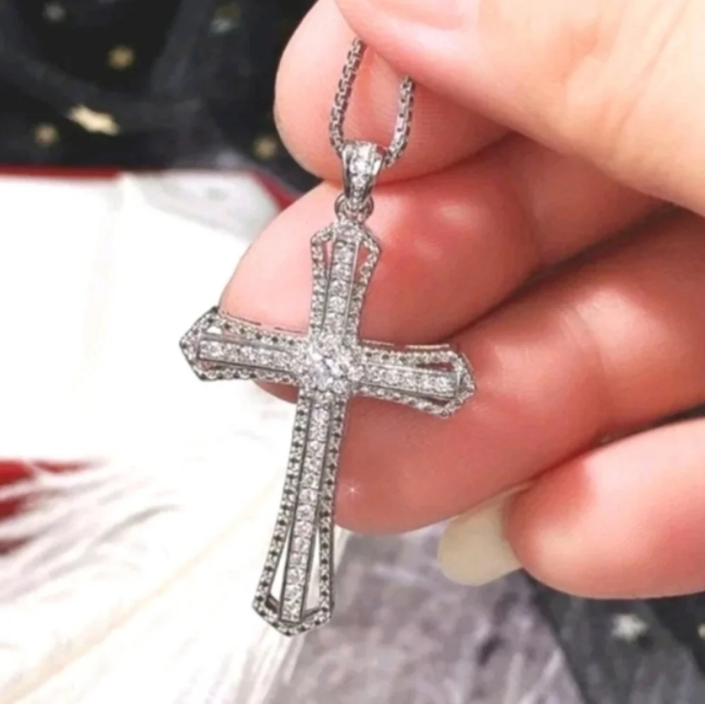 Elegant 14k Whit Gold Plated Cross Pendant Necklace 45cm